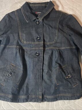 Women's vintage Dark Denim Button-Front Jean Jacket